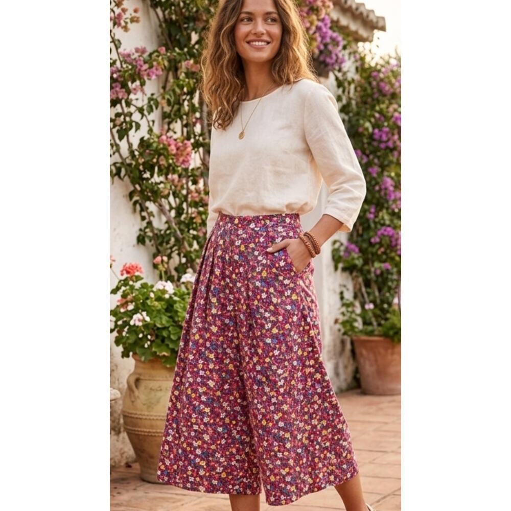 Vintage 90's Liz Claiborne Liz Sport Vibrant Floral Culottes/Gauchos